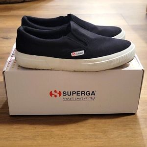Superga Slip On— reposhing bc they are too big for me! Good condition